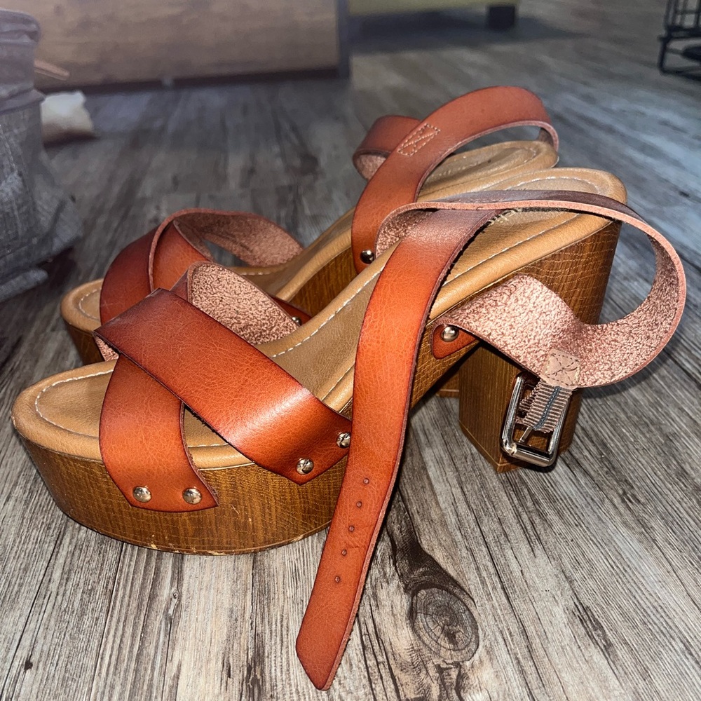 Heels Size 7